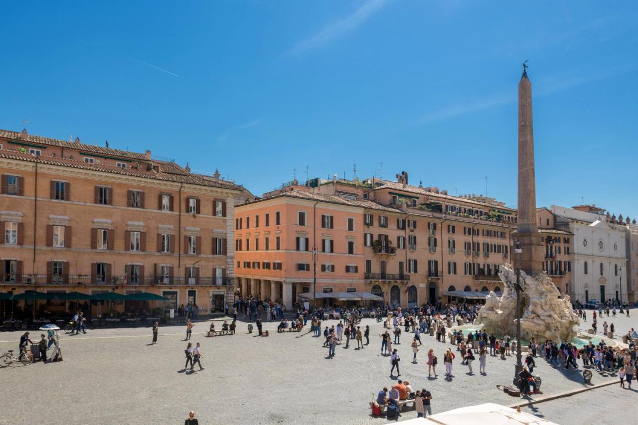 ローマNew! Amazing Piazza Navona Viewアパートメント エクステリア 写真