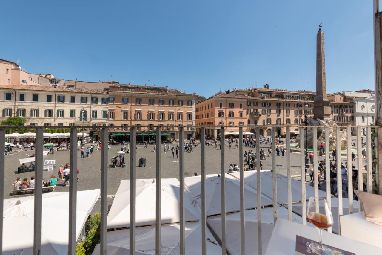 ローマNew! Amazing Piazza Navona Viewアパートメント エクステリア 写真