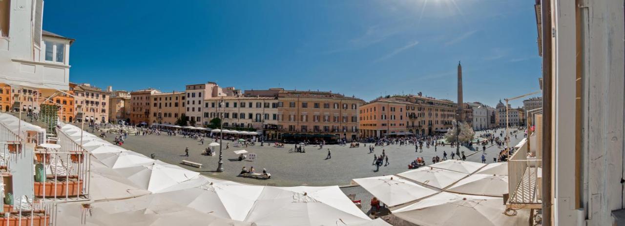 ローマNew! Amazing Piazza Navona Viewアパートメント エクステリア 写真