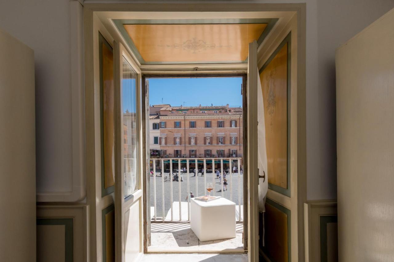 ローマNew! Amazing Piazza Navona Viewアパートメント エクステリア 写真