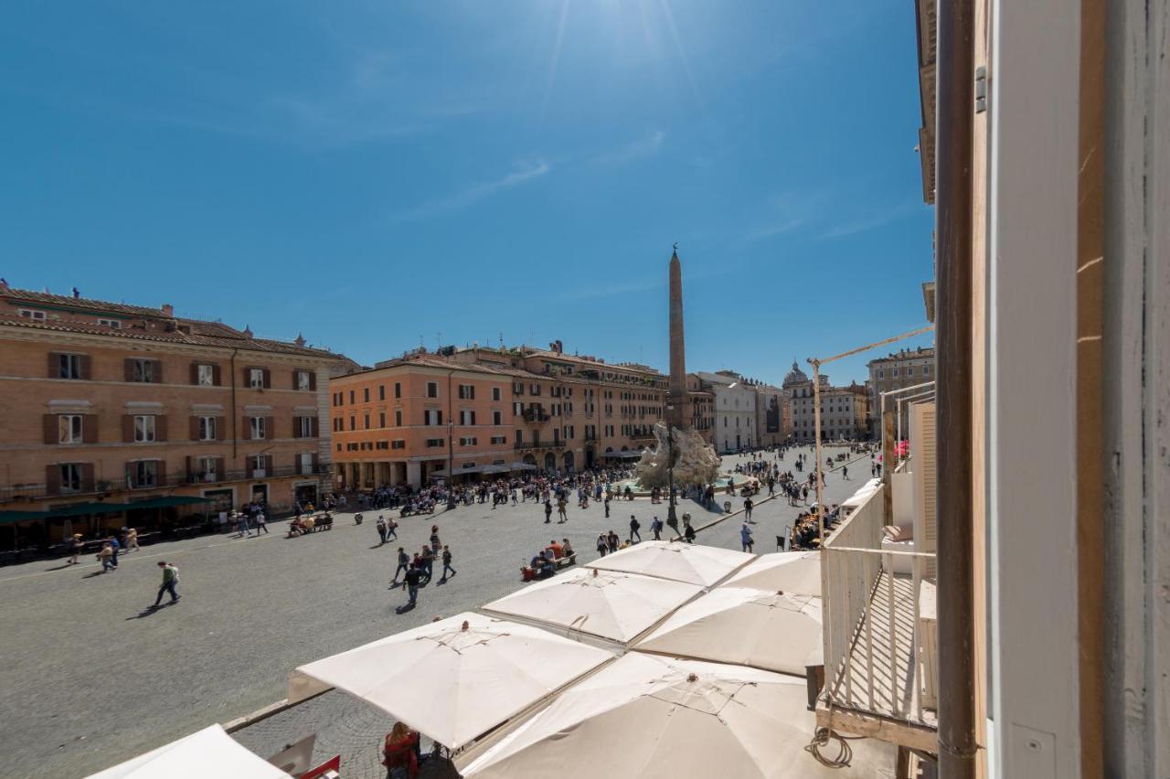ローマNew! Amazing Piazza Navona Viewアパートメント エクステリア 写真